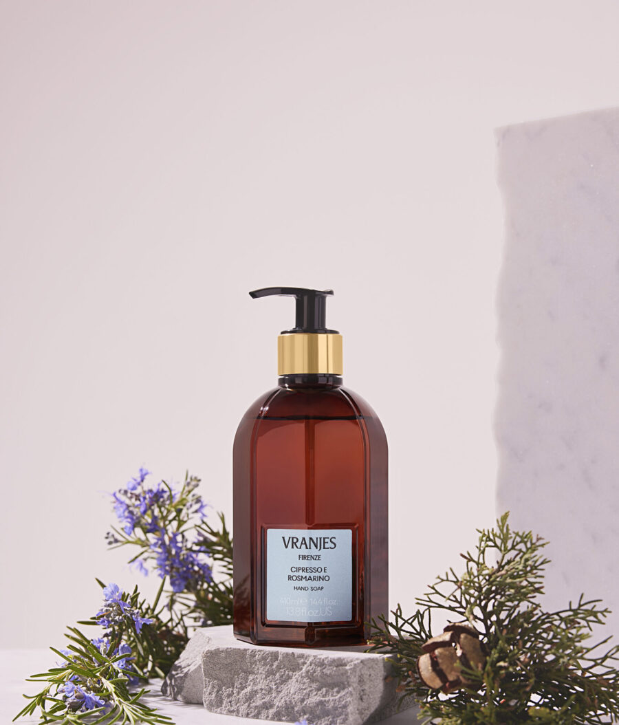 Dr. Vranjes Firenze ranku muilo papildymas Cipresso e Rosmarino 3